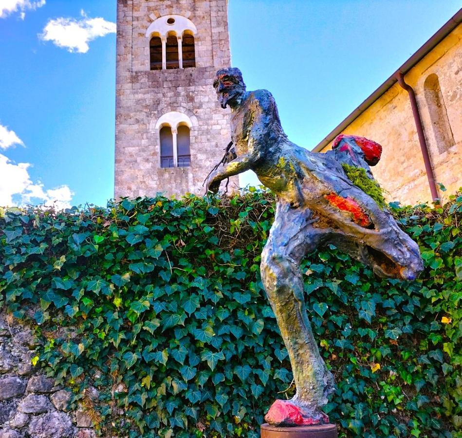Badia Giulia Prestigious Historical B&B, Camaiore - Adults Only - No Pets Bagian luar foto